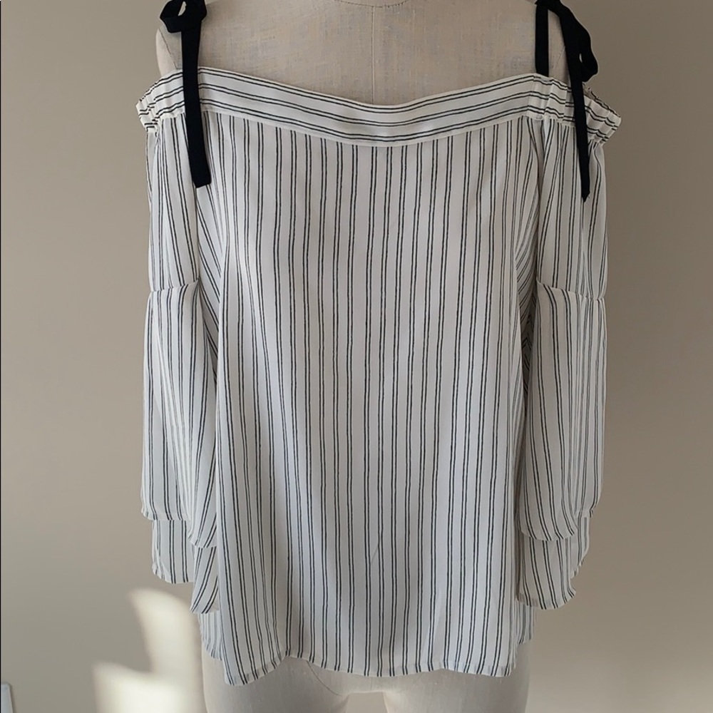 LOFT off the shoulder blouse